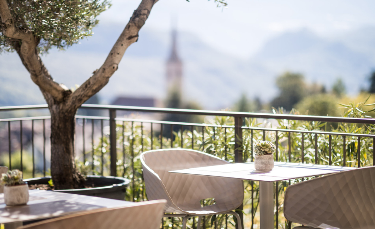 Sustainable hotel concept development