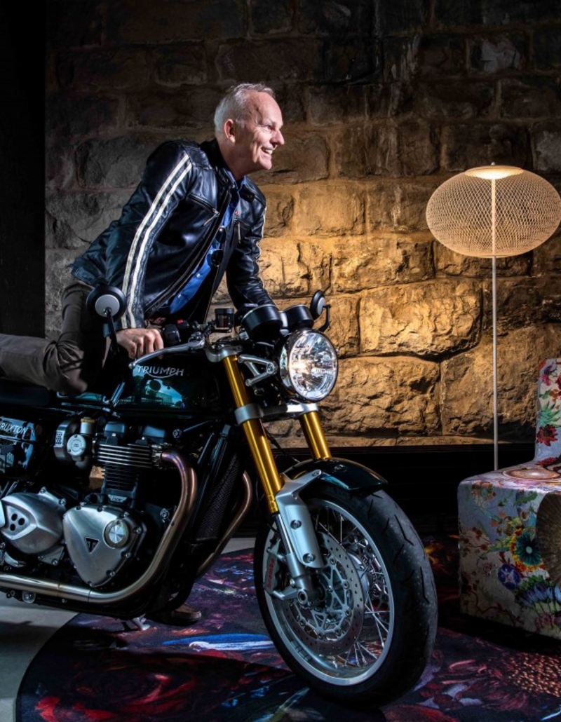 „We are one World“ ist eine Frage des Bewusstseins, nicht der Bildung