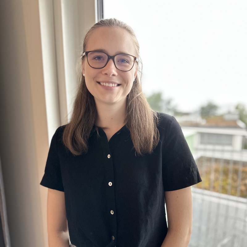 Luise Weinert ENG (People)